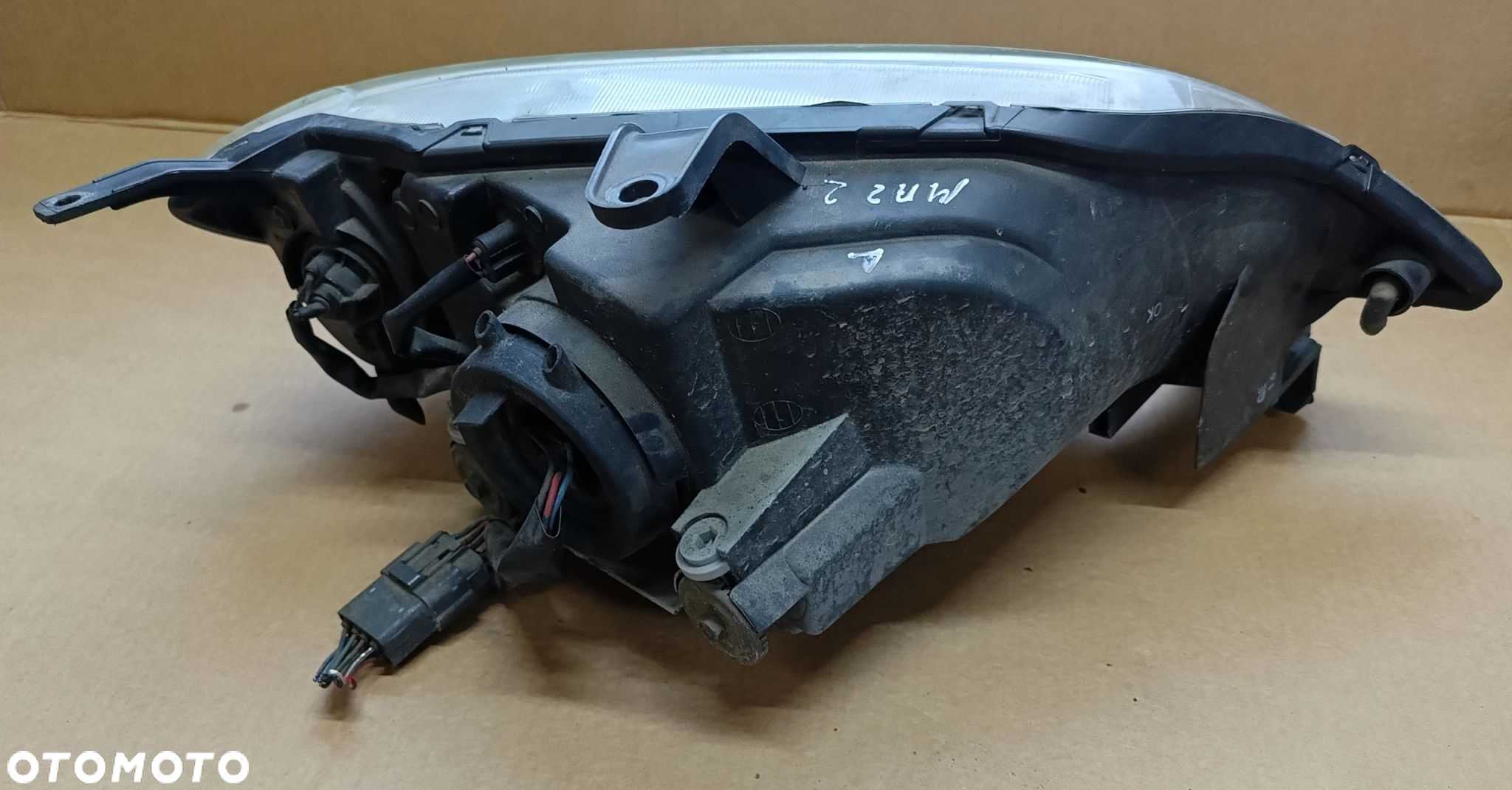 Mazda II 2 lampa przednia przód LEWA EU 2002-05 - 2