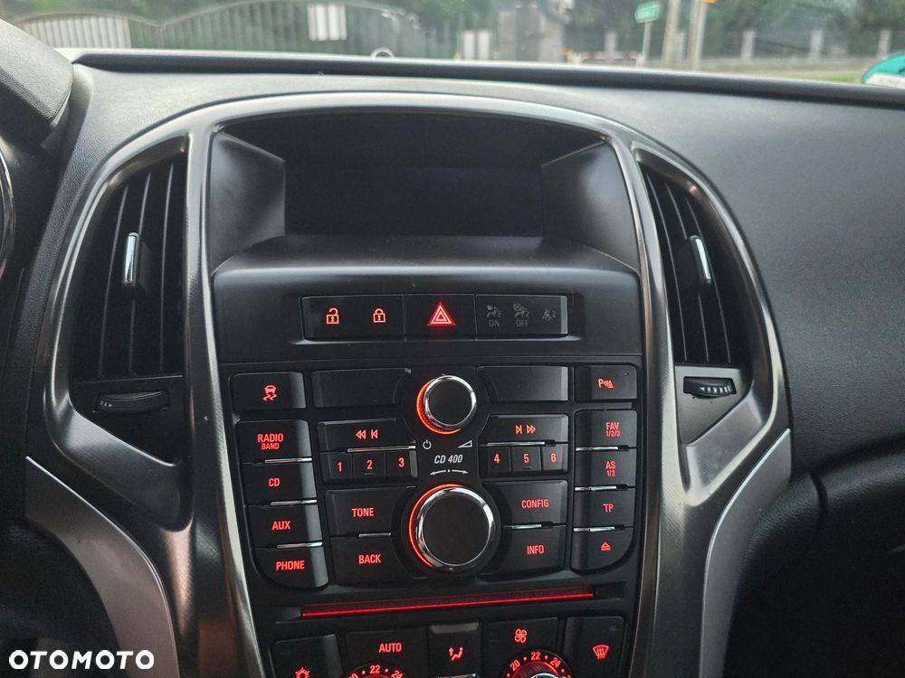 Opel Astra 1.4 Turbo Cosmo - 33