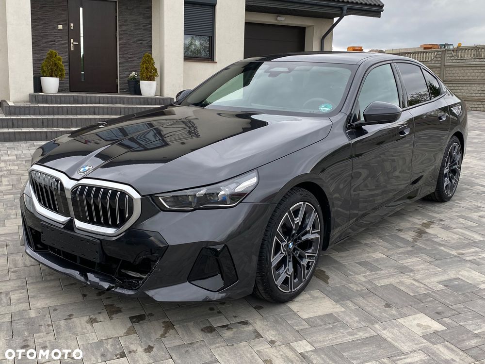 BMW Seria 5 520d xDrive - 8