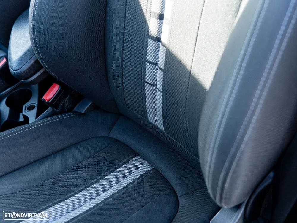 BMW 216 Gran Tourer d Aut. Sport Line - 12