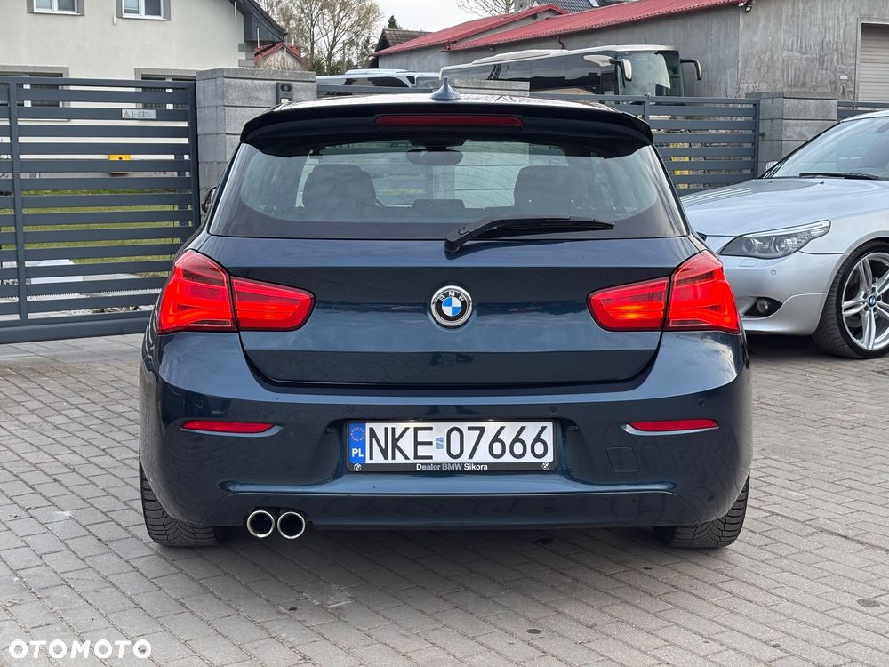BMW Seria 1 120i - 10