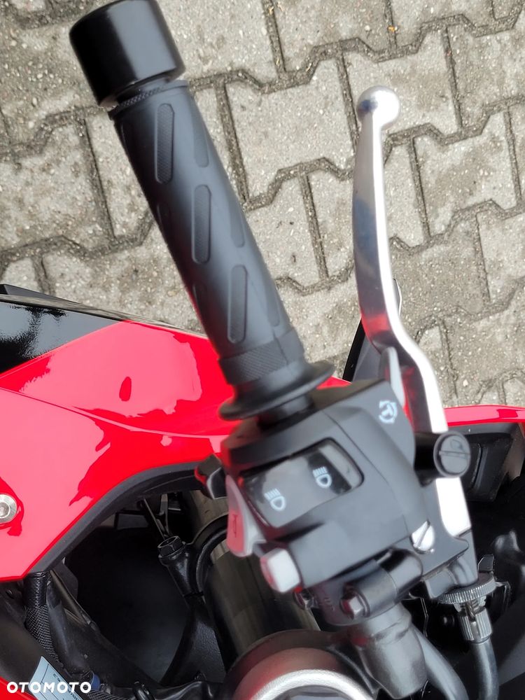 Honda CBR - 18