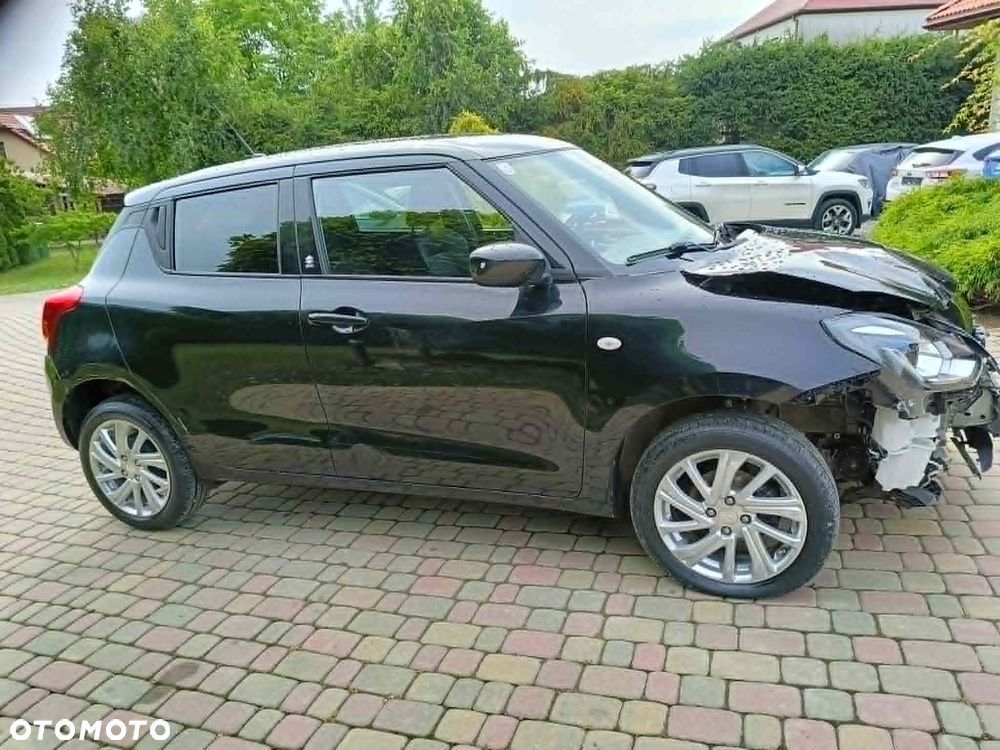 Suzuki Swift 1.2 Dualjet Hybrid Allgrip MT Comfort+ - 9