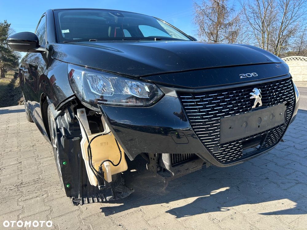 Peugeot 208 - 27