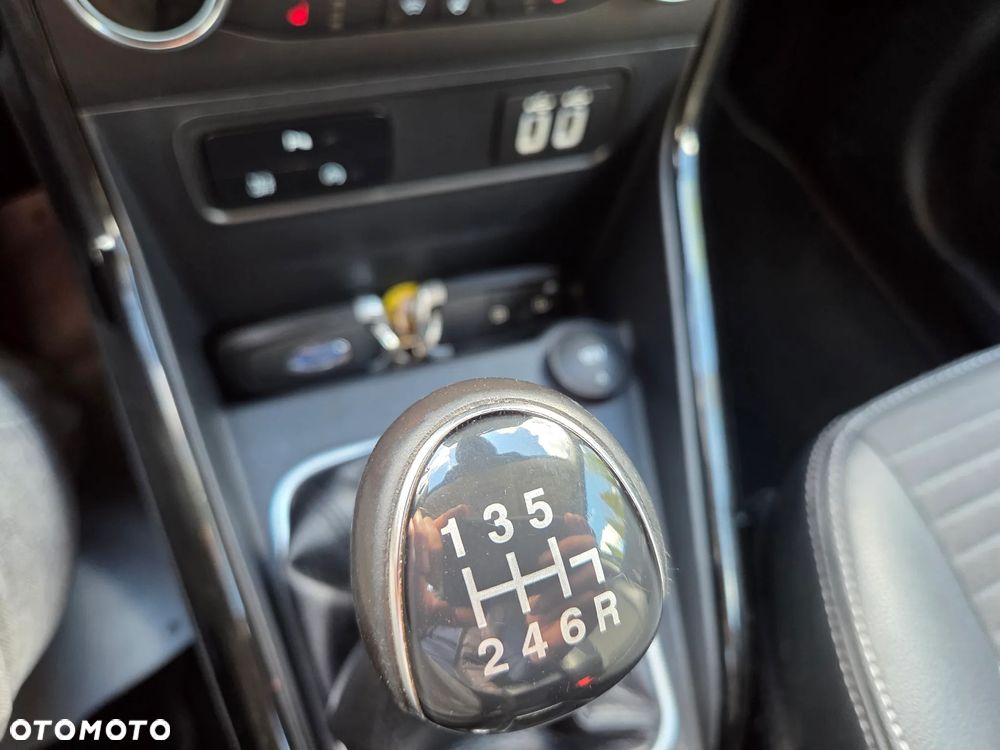 Ford EcoSport 1.5 EcoBlue TITANIUM - 17