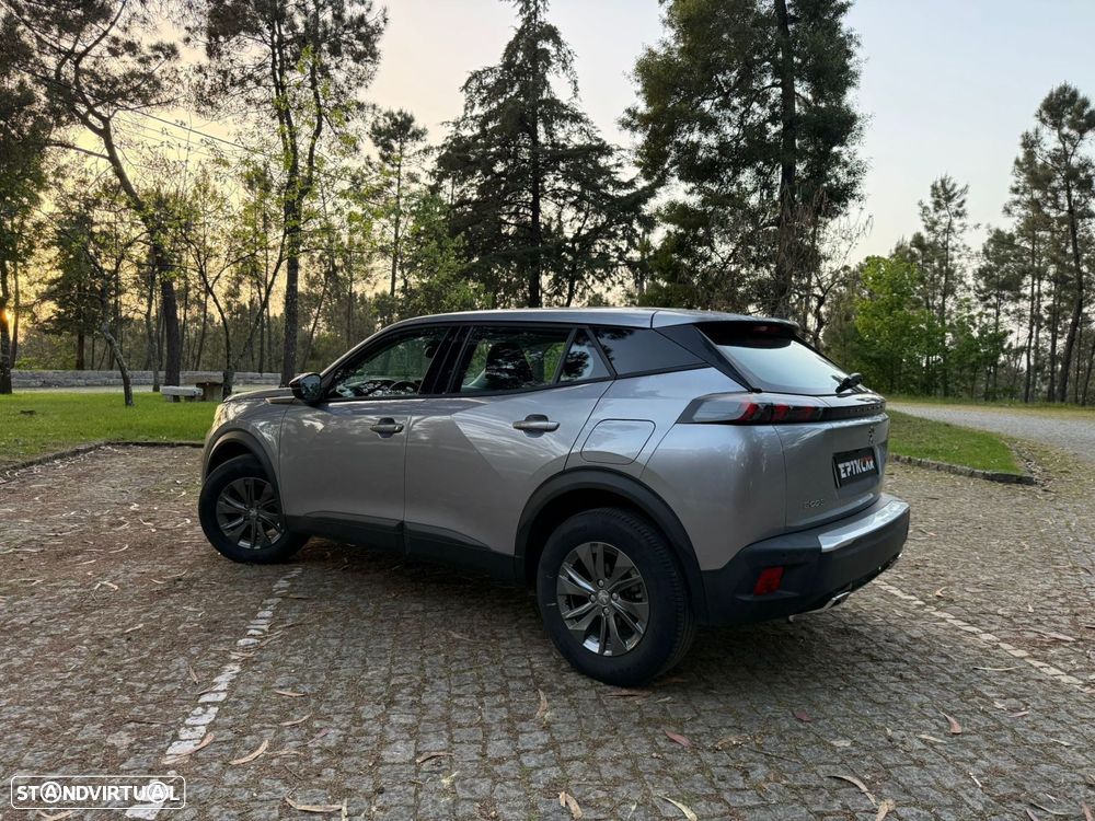 Peugeot 2008 1.2 PureTech Active EAT8 - 9