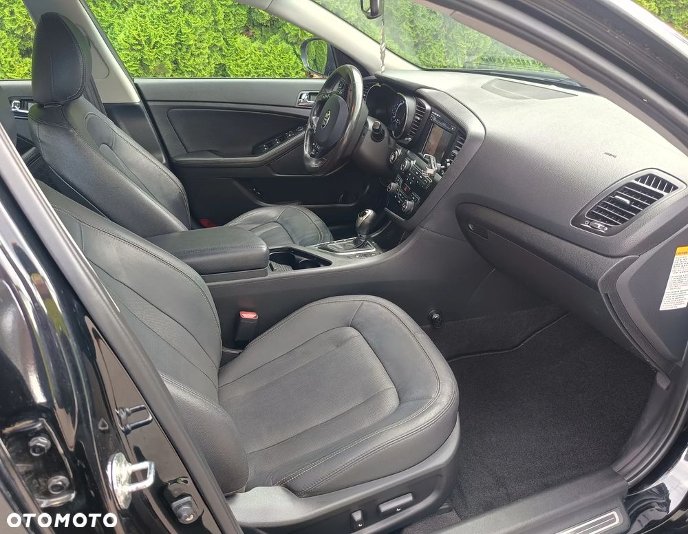Kia Optima - 28