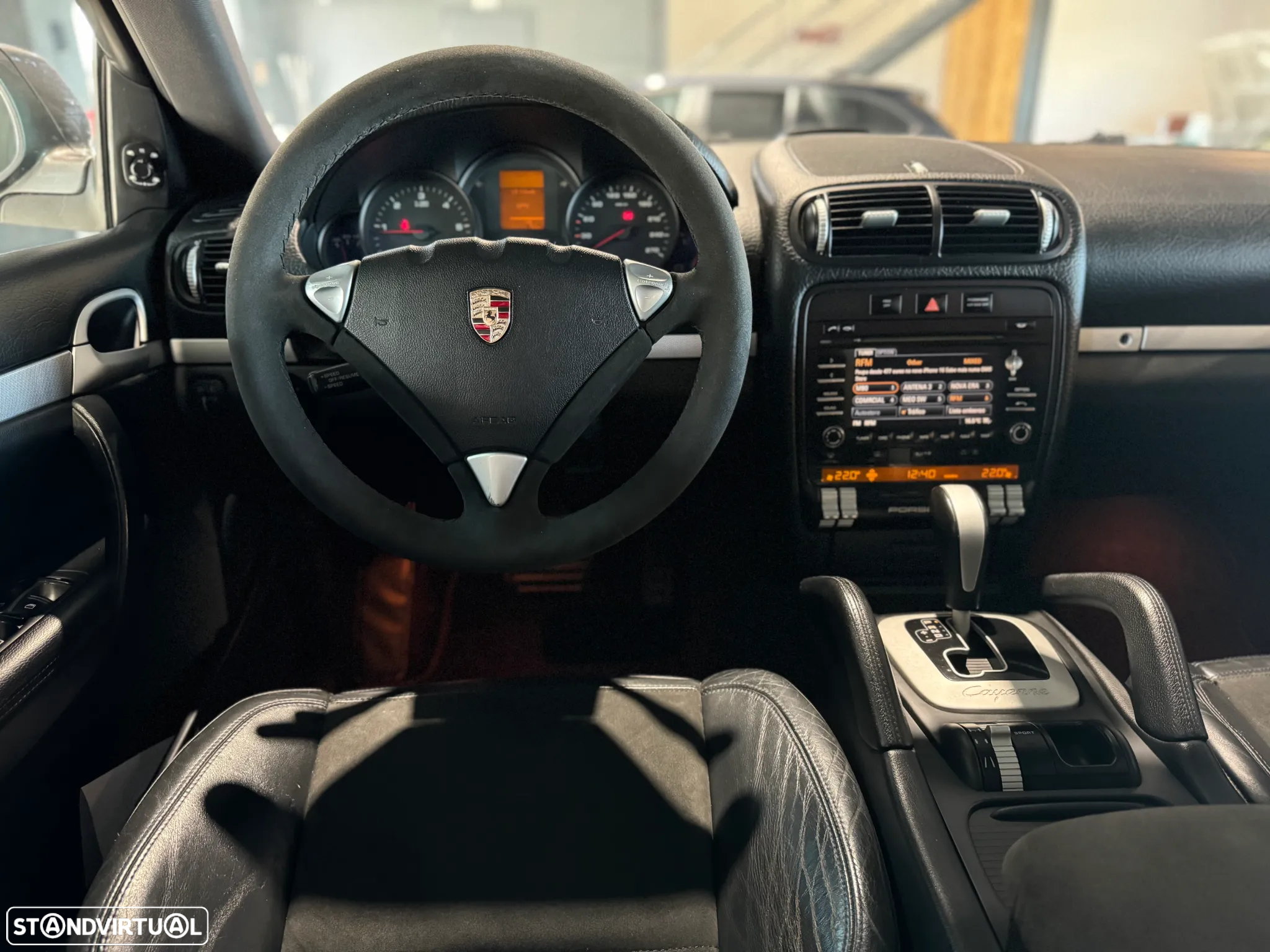 Porsche Cayenne Tiptronic - 24