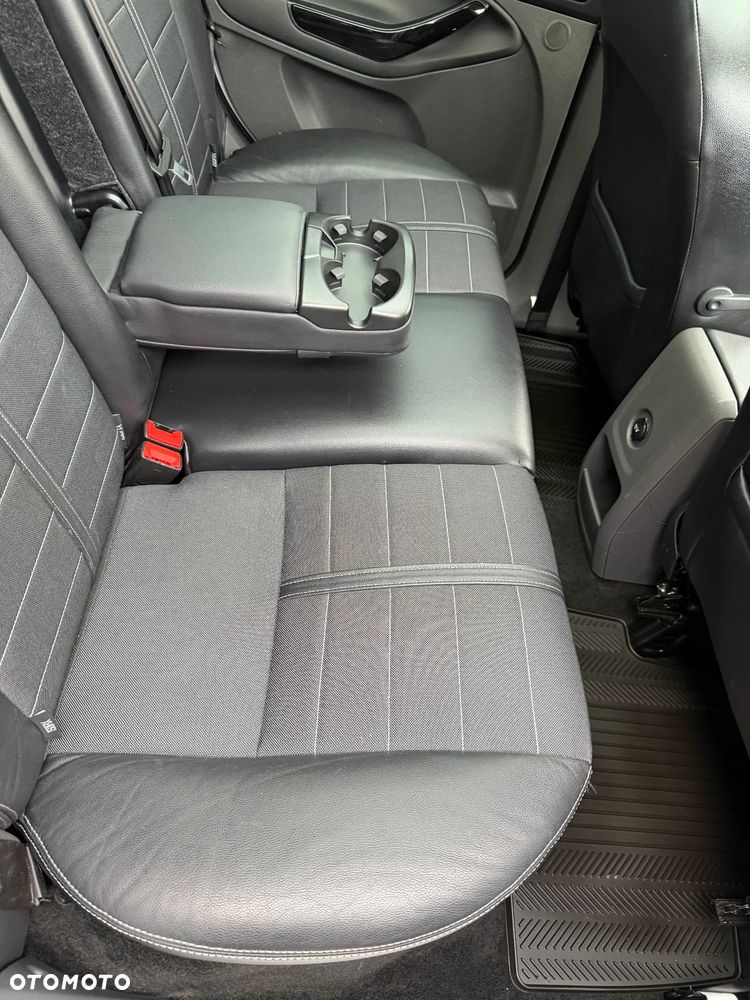 Ford Kuga 2.0 TDCi 4x4 Titanium - 11