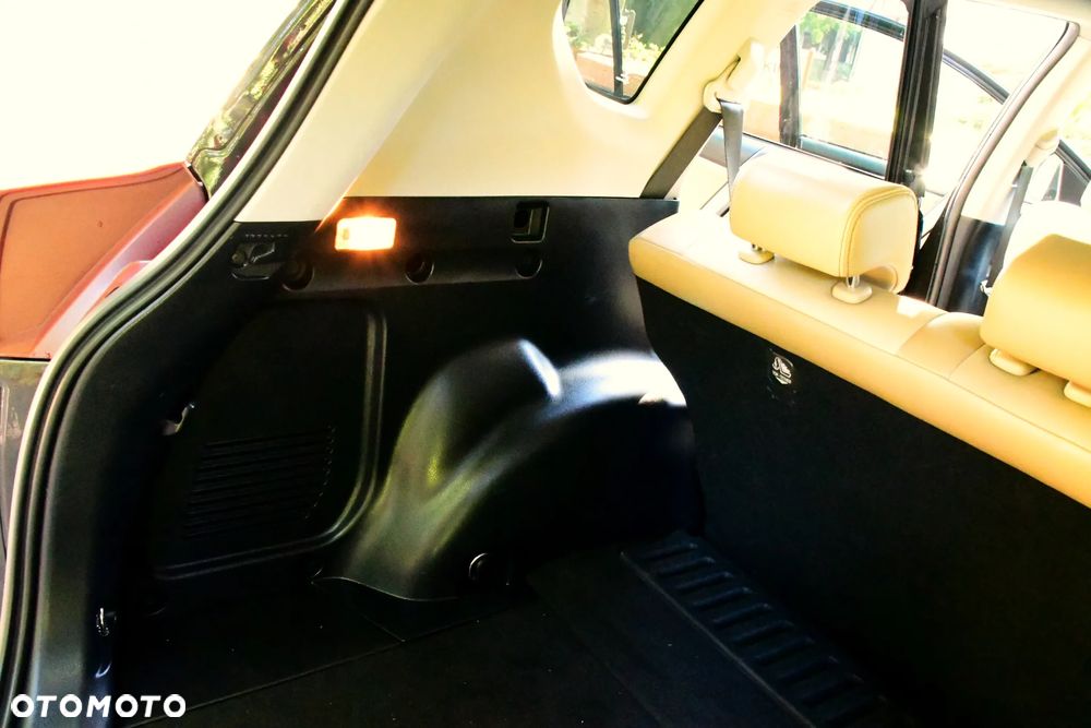 Toyota RAV4 2.0 D-4D 4x4 Executive - 34