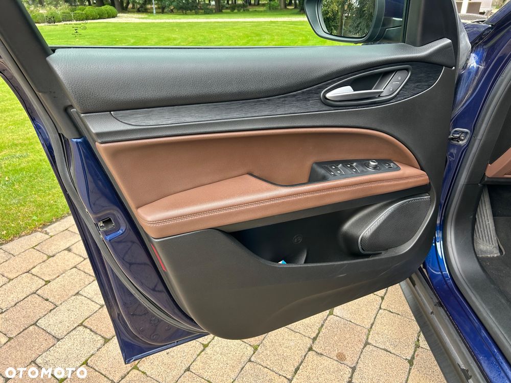 Alfa Romeo Stelvio 2.0 Turbo Business Q4 - 12
