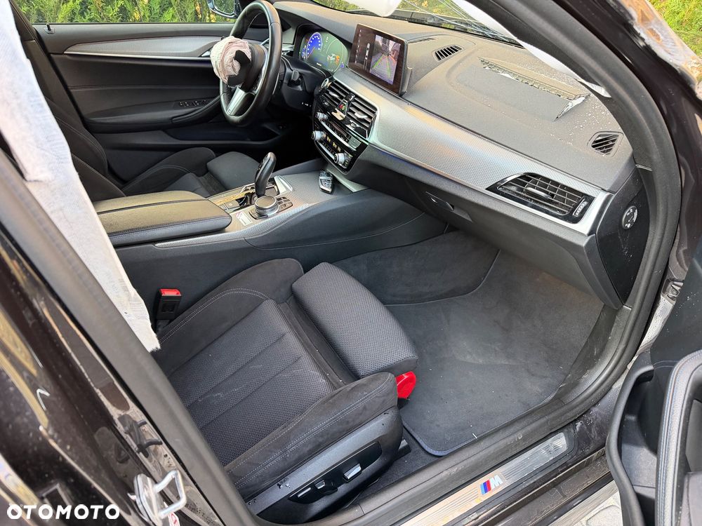 BMW Seria 5 520d xDrive M Sport sport - 3