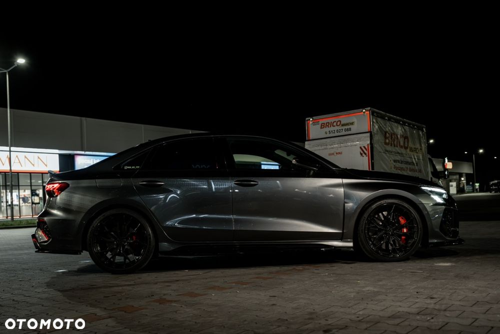 Audi RS3 Limousine TFSI Quattro S tronic - 6