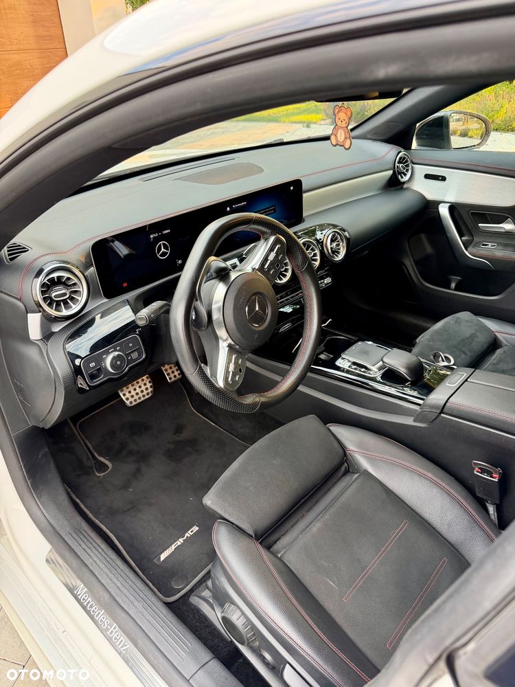 Mercedes-Benz CLA 200 AMG Line 7G-DCT - 8