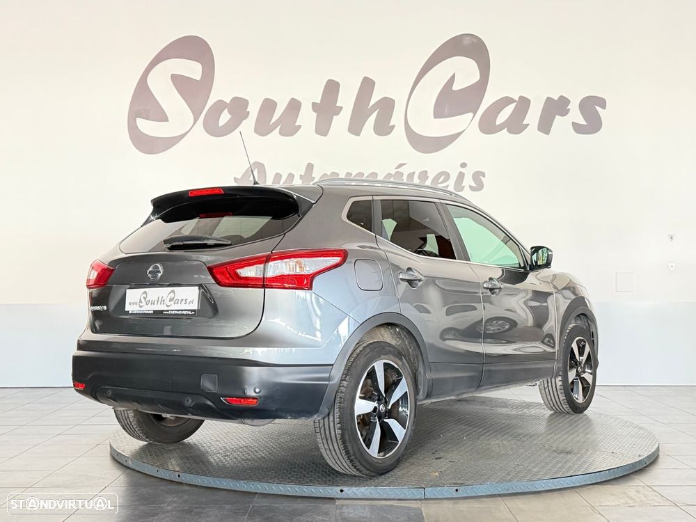 Nissan Qashqai 1.6 dCi Tekna Premium - 4