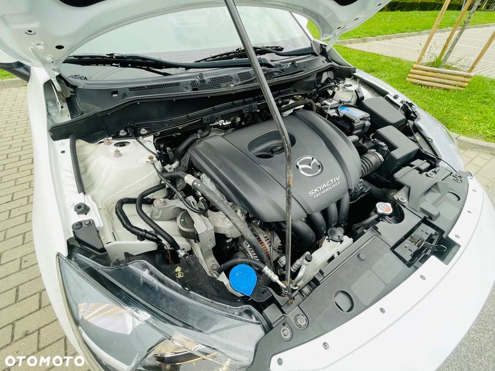 Mazda 2 SKYACTIV-G 90 White Edition - 25