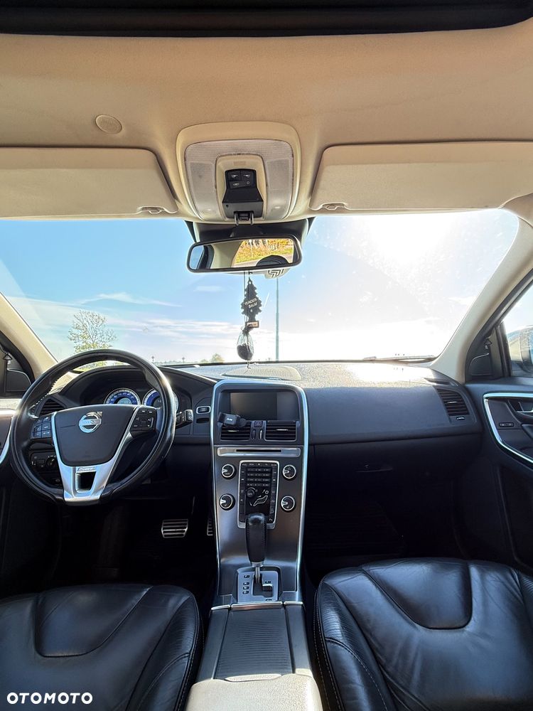Volvo XC 60 D5 AWD RDesign - 7
