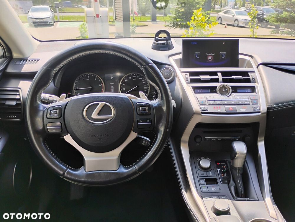 Lexus NX 200t Elite AWD - 12