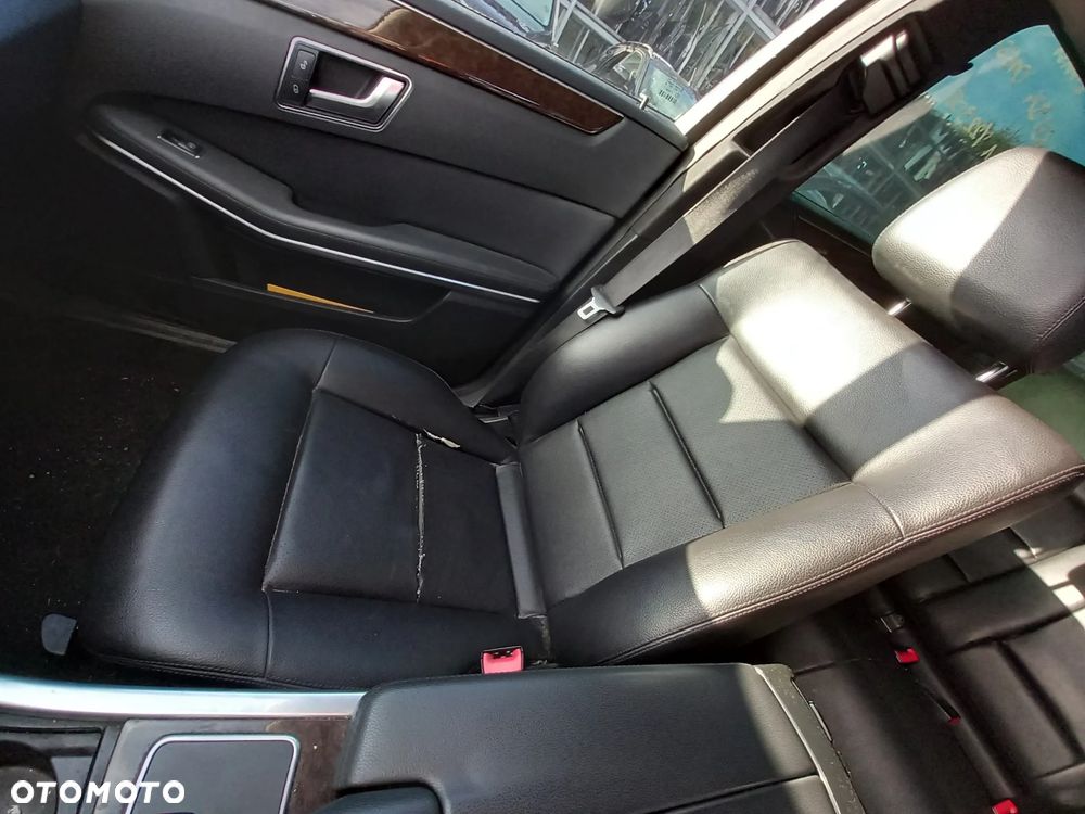 MERCEDES E-KLASA W212 FOTELE KANAPA KOMPLET SKÓRA ELEKTRYCZNE KOMBI - 6