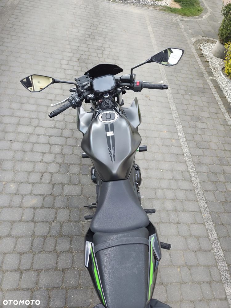 Kawasaki Z - 3