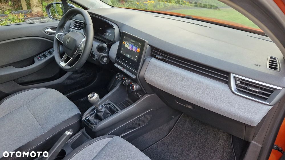 Renault Clio - 7