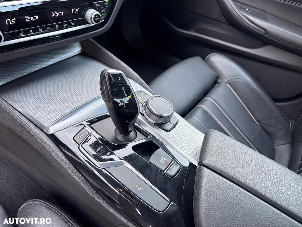 BMW Seria 5 520d Aut. M Sport Edition - 29