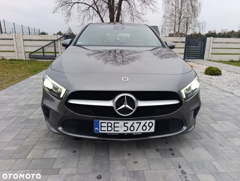 Mercedes-Benz Klasa A 160 Edycja specialna - 11