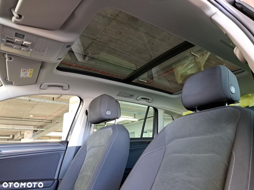 Volkswagen Tiguan - 13