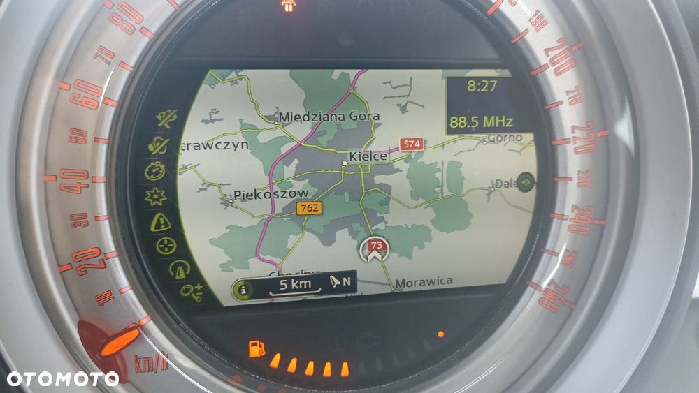 MINI Cooper Standard - 18