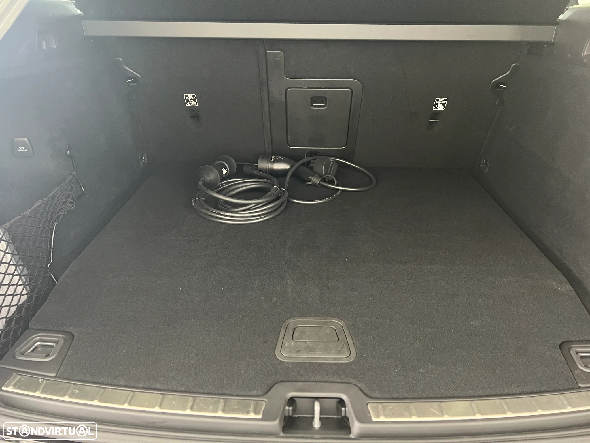 Volvo XC 60 2.0 T6 PHEV Plus Dark AWD - 19