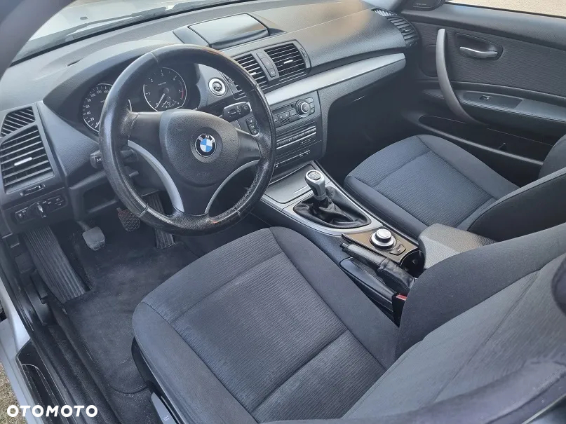 BMW Seria 1 118d - 11