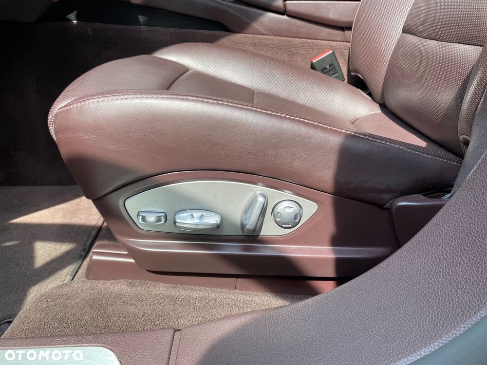 Porsche Panamera Diesel - 27