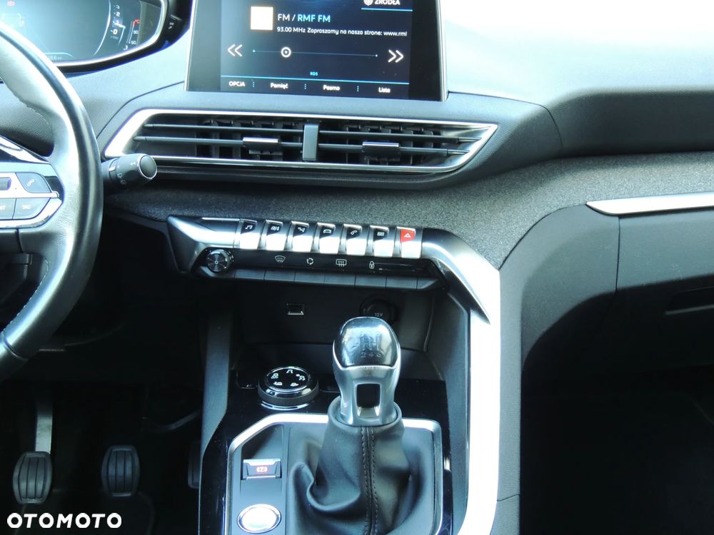 Peugeot 3008 1.2 PureTech Allure - 7