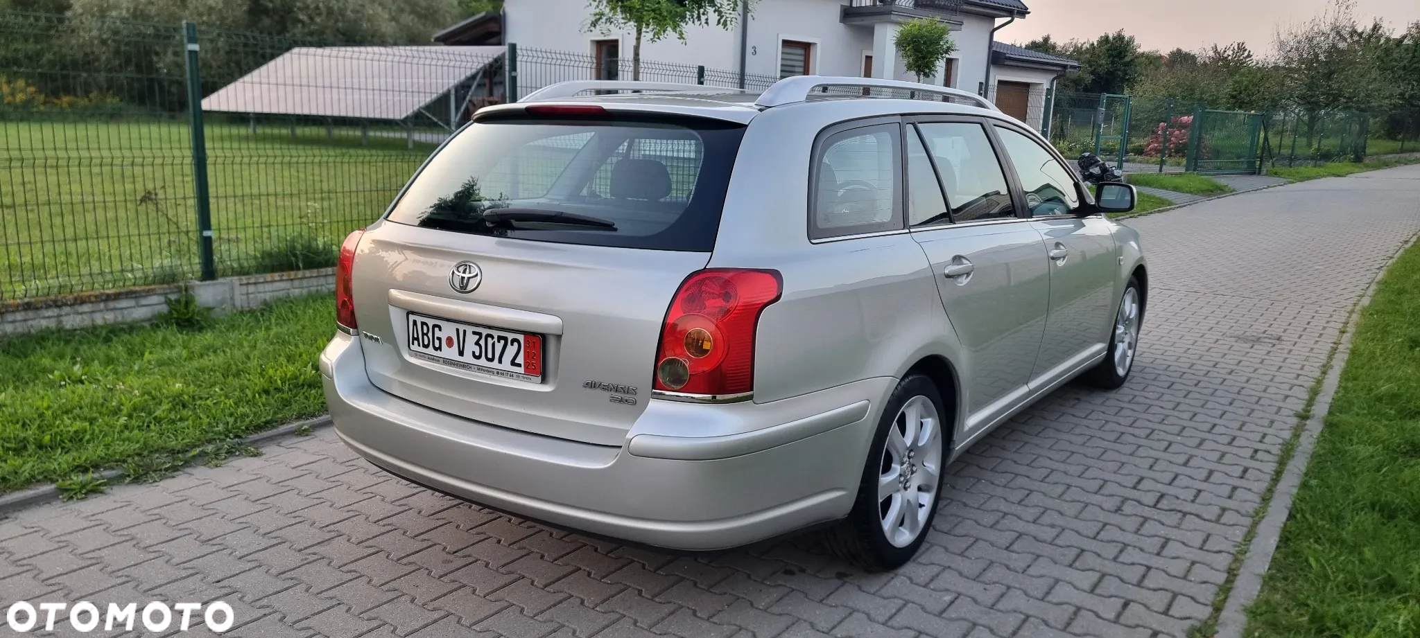 Toyota Avensis - 7