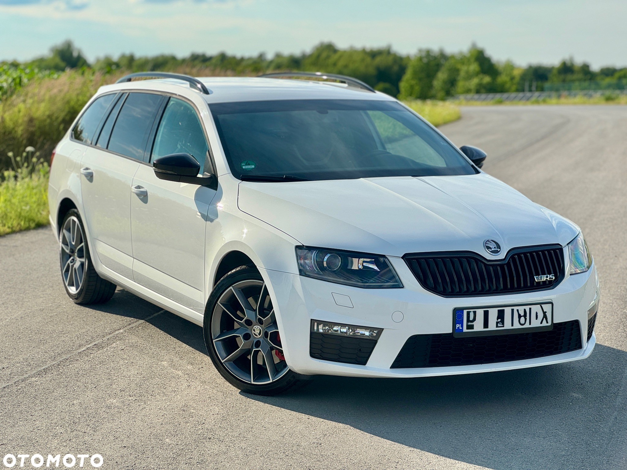 Skoda Octavia 2.0 TSI RS - 11