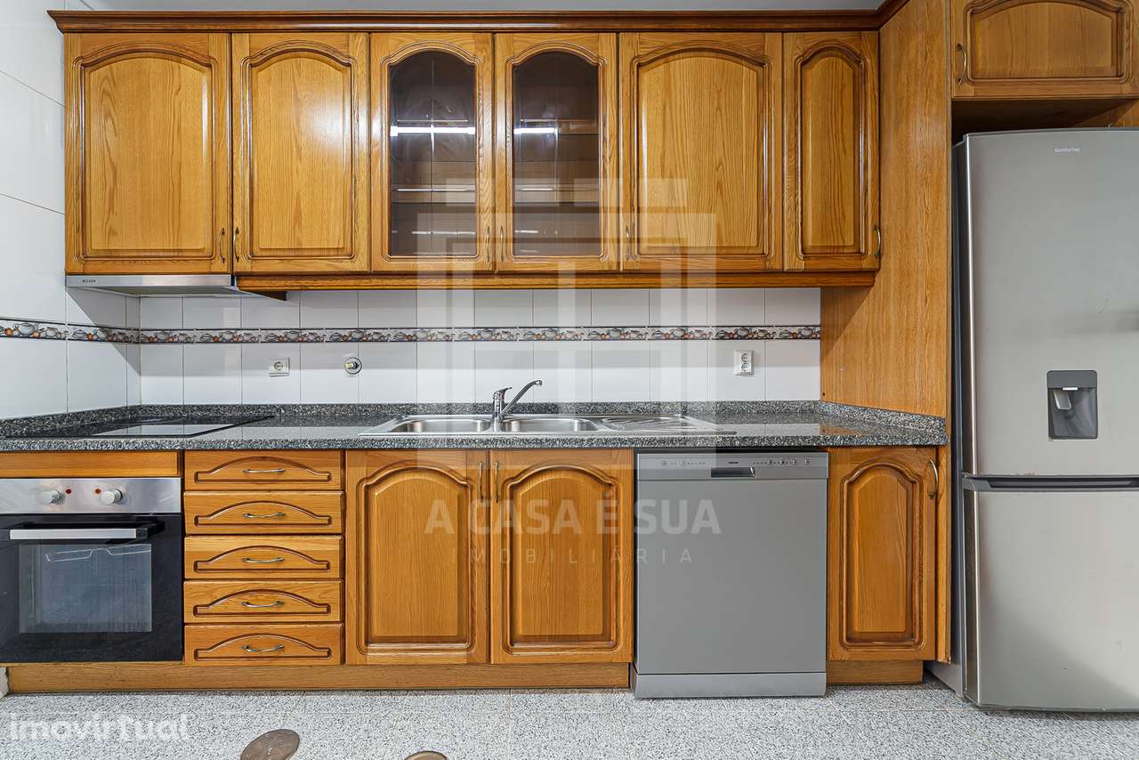 Apartamento T3 espaçoso em Avintes, V. N. Gaia - Grande imagem: 3/27