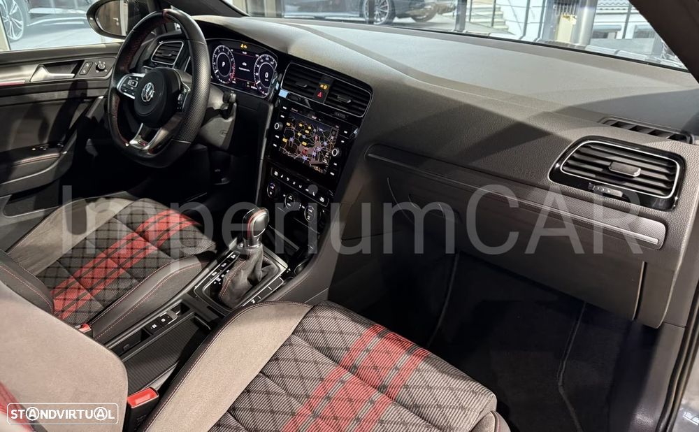 VW Golf 2.0 TSI GTi TCR DSG - 12