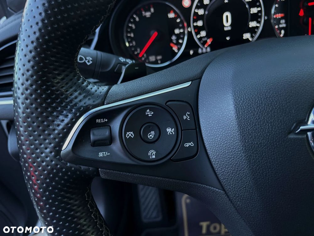 Opel Insignia 2.0 DI Turbo 4x4 - 23