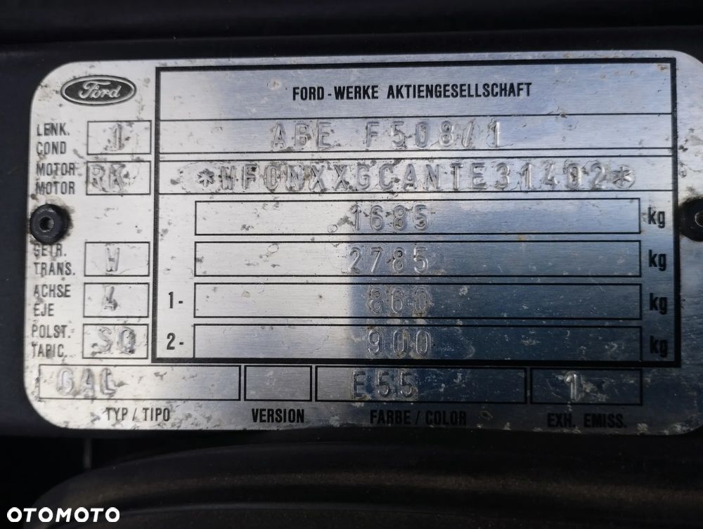 Ford Escort 1.8 16V Ghia - 12