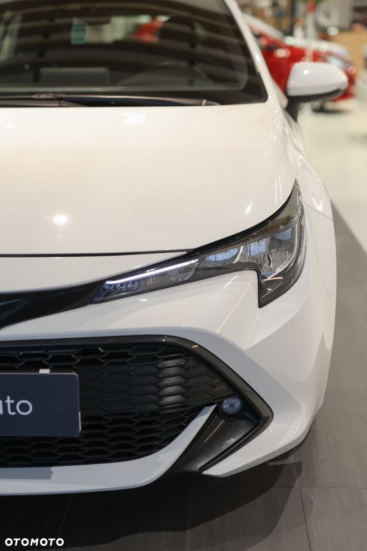 Toyota Corolla - 28
