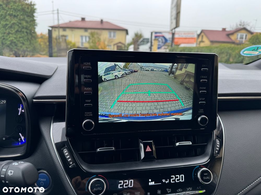 Toyota Corolla 2.0 Hybrid Comfort - 18