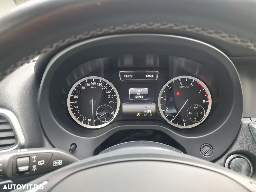Infiniti Q30 1.6t DCT Premium Tech - 5