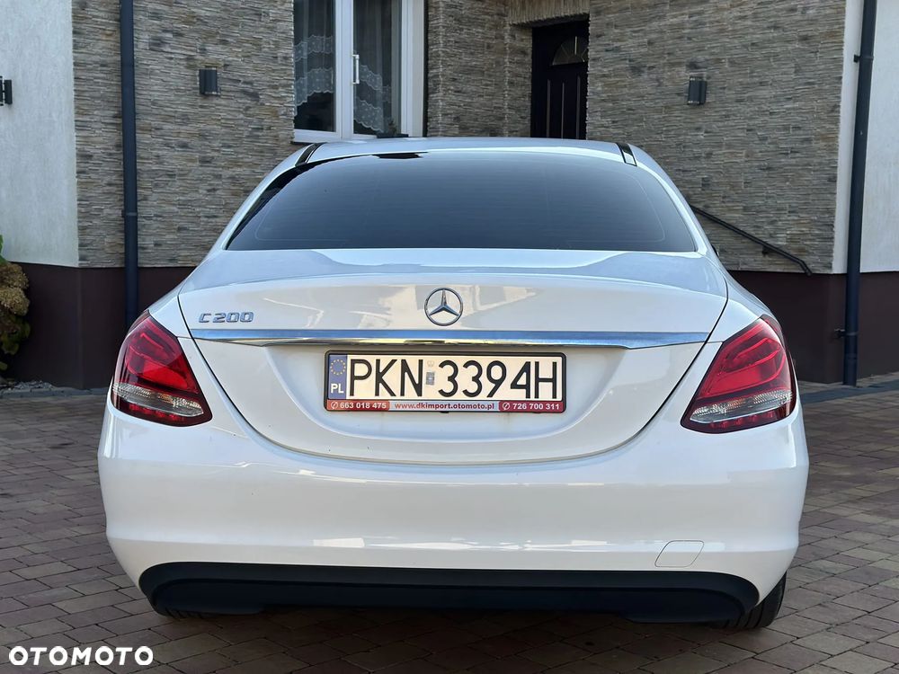 Mercedes-Benz Klasa C 200 - 11