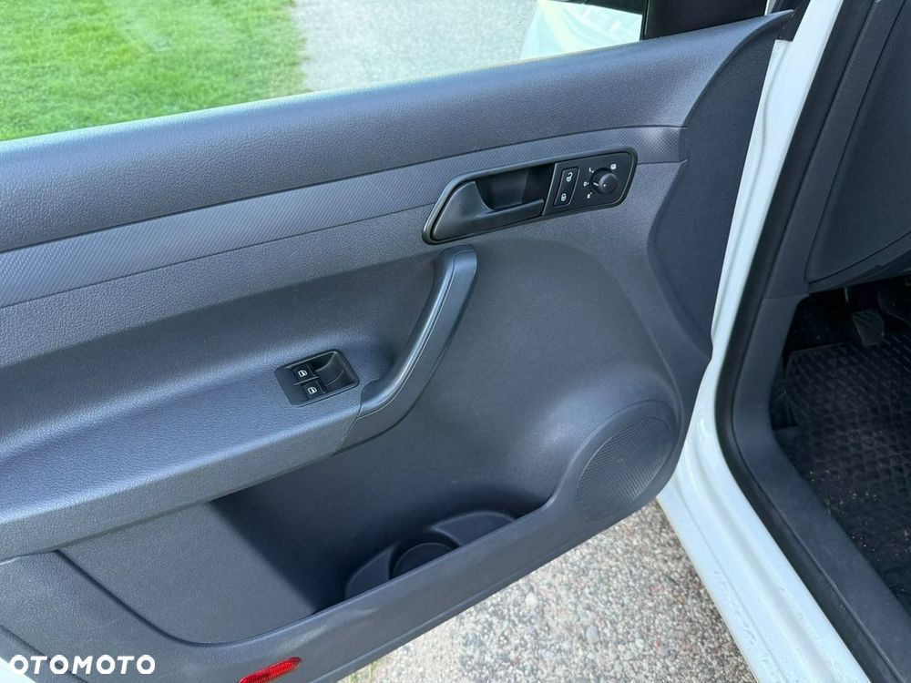 Volkswagen Caddy - 16