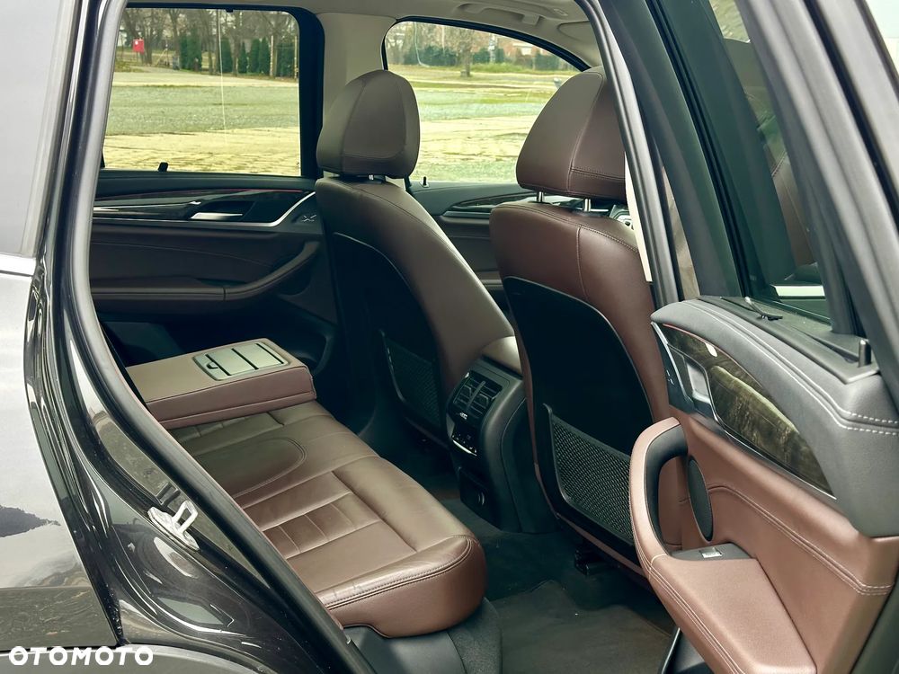 BMW X3 xDrive30d xLine - 33