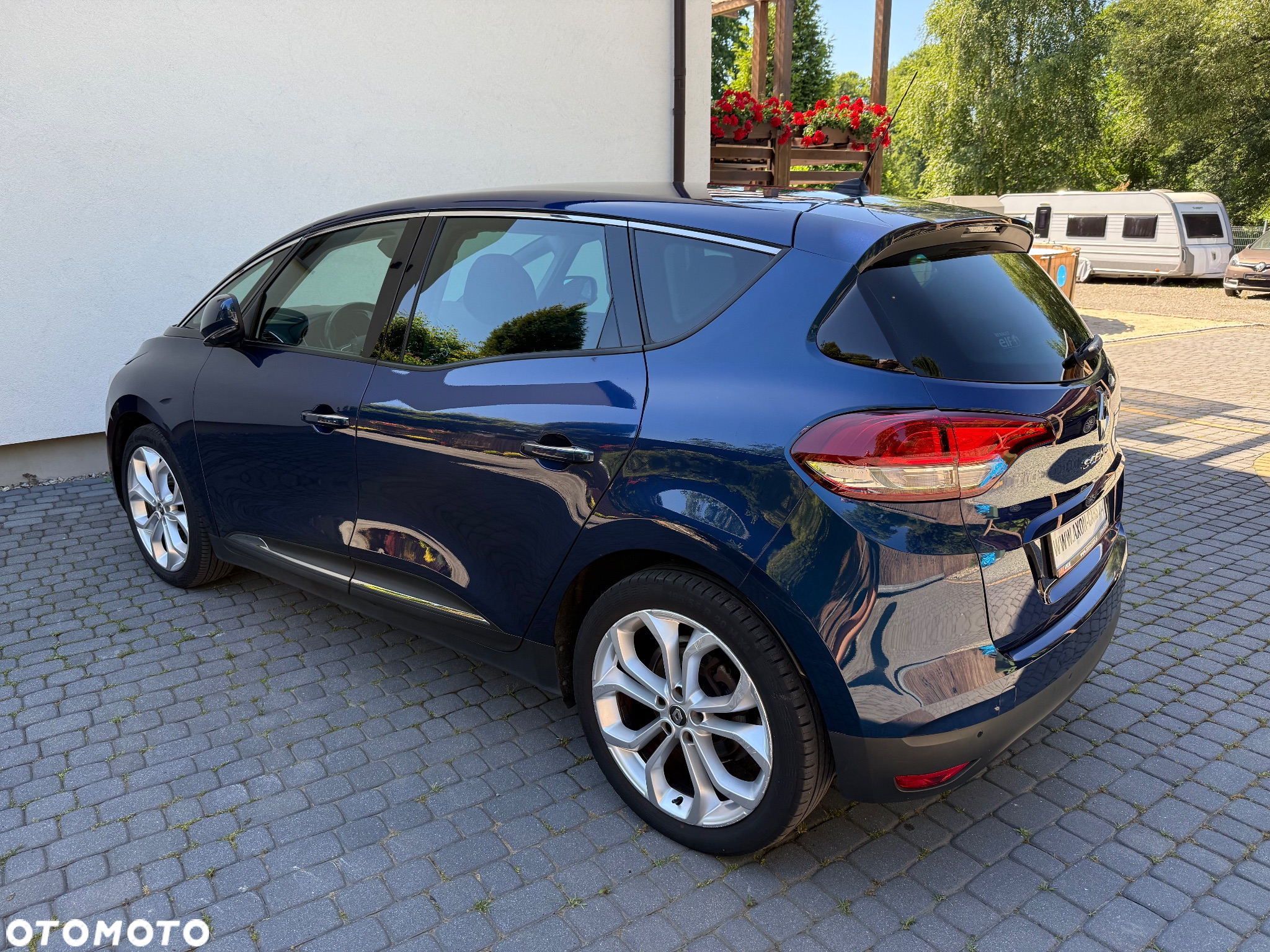 Renault Scenic TCe 140 GPF BUSINESS EDITION - 11