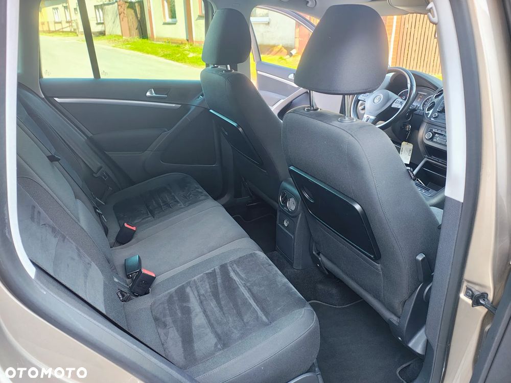 Volkswagen Tiguan - 15