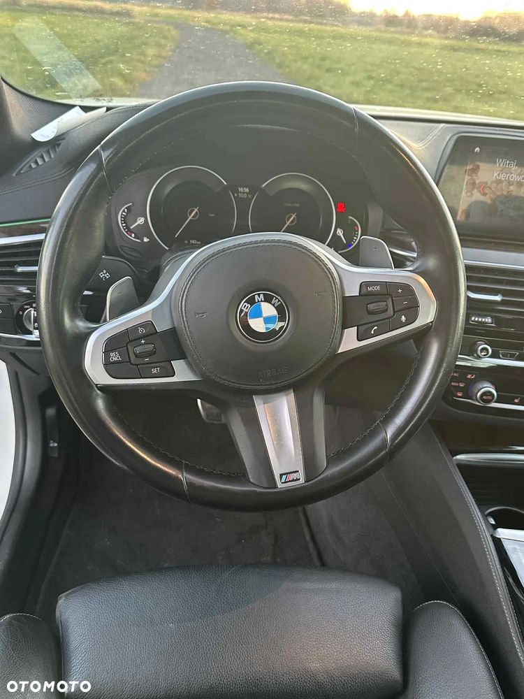 BMW Seria 5 - 13