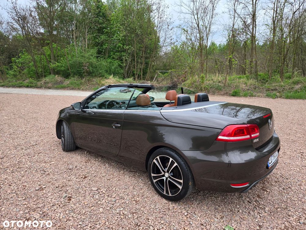 Volkswagen Eos 2.0 TDI DPF DSG BlueMotion Technology - 13