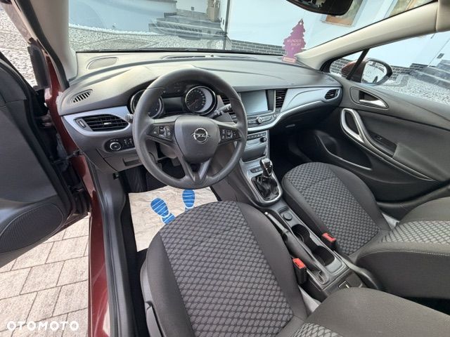 Opel Astra 1.4 Enjoy - 9